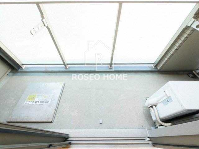 バルコニー　同マンション別部屋：参考写真