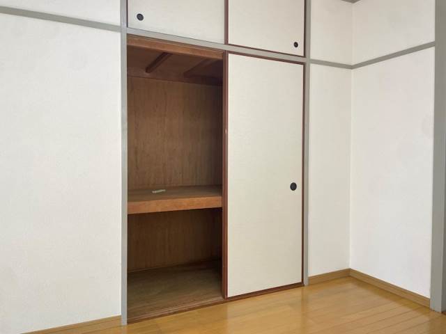 収納　別号室