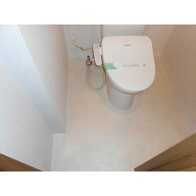 トイレ　別部屋参考写真