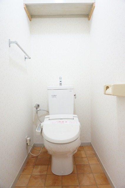 トイレ　図面と現状に相違がある場合には現状を優先