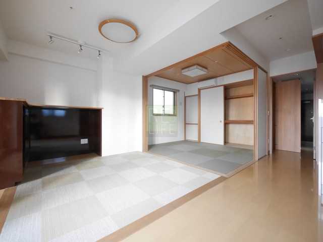 ステーションフロント蔵前の居間写真