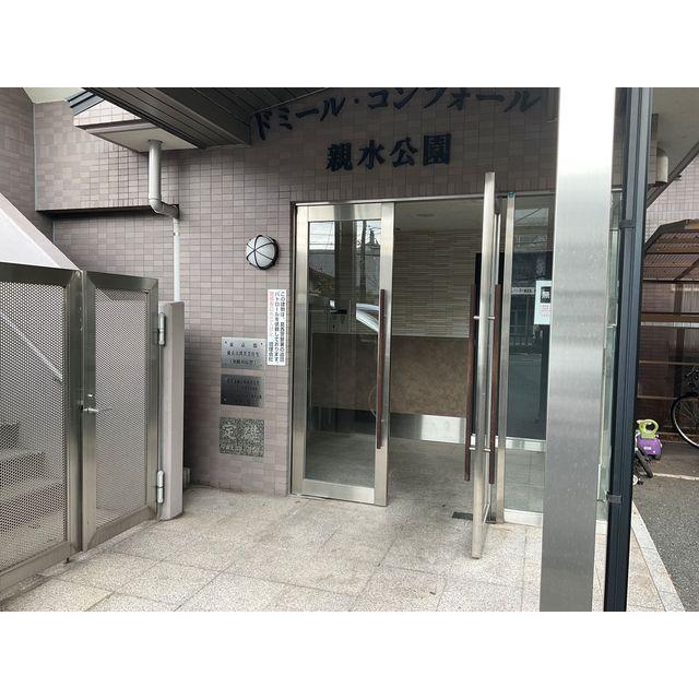 エントランス　建物の内部です