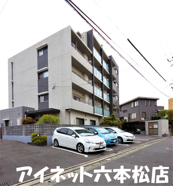 建物外観　神松寺エリアに広々1LDK物件の空きが出ました！