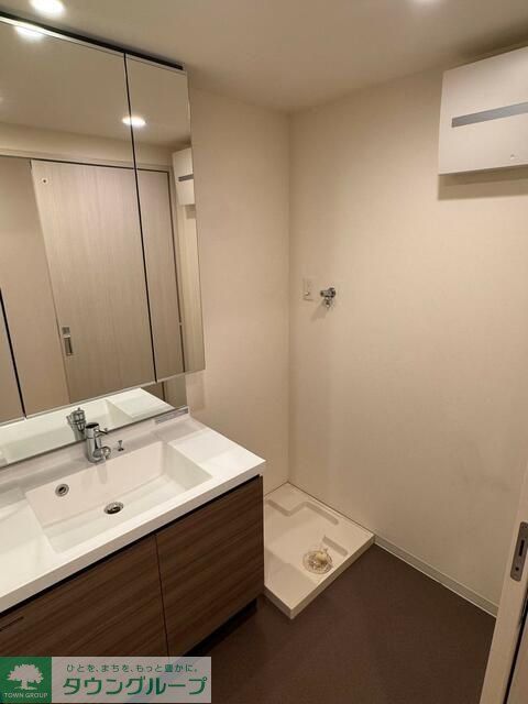 洗面設備　※現況優先となります。内見を必ず行ってください。
