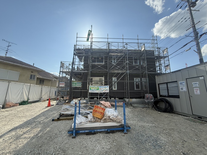建物外観　建築中