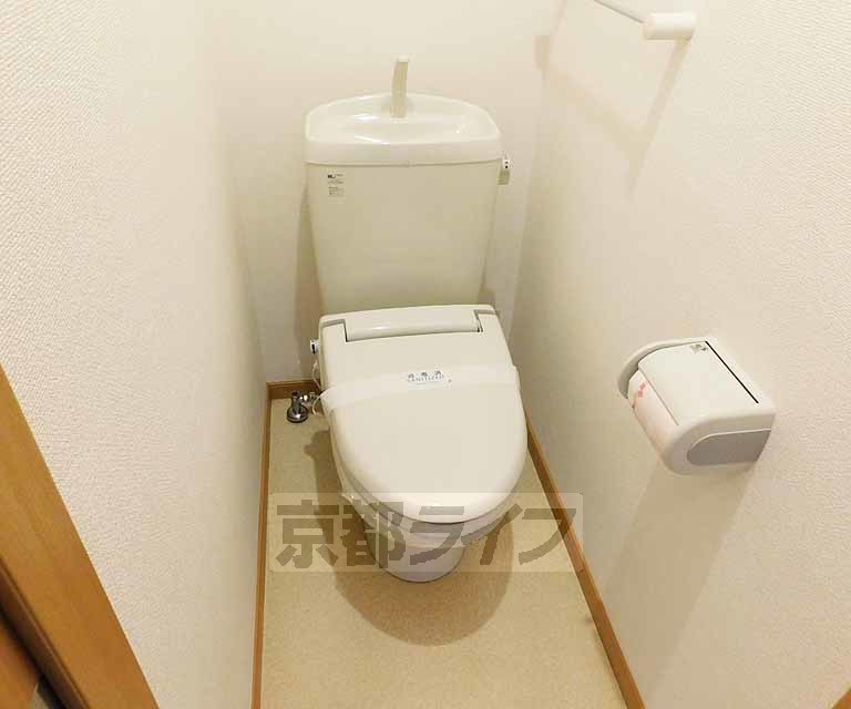 トイレ　シンプルなトイレです