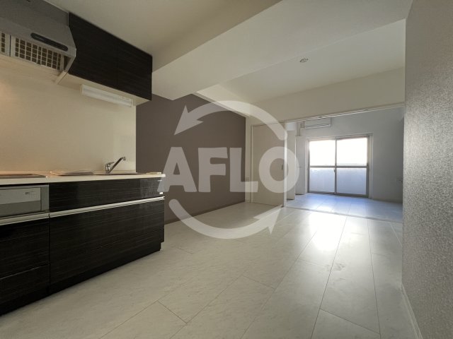 居室・リビング　ファヴール南堀江　リビング