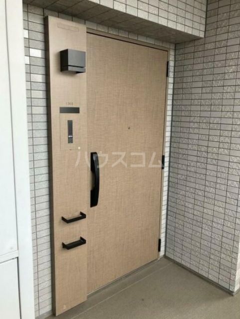 エクセレントシティ立川 THE GRANの玄関写真