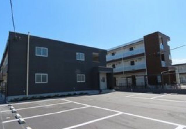 ＪＲ高崎線 熊谷駅 徒歩17分 築8年