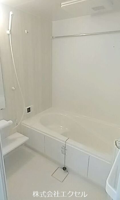 バス・シャワールーム　同建物の別部屋の写真