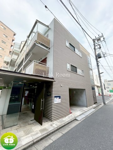 ラグジュアリーアパートメント森下の外観写真