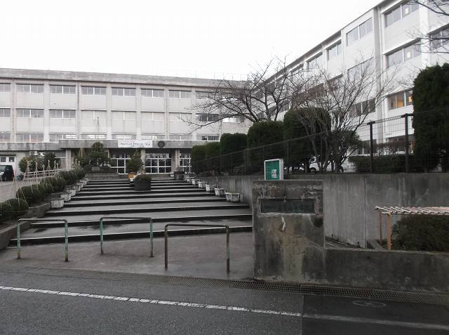 小学校　東青山小学校（小学校）まで750m