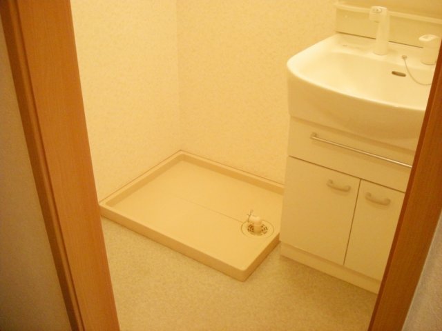 洗面設備　※別室参考写真です。