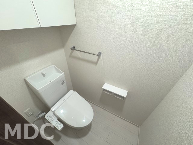 ＪＲ高徳線 佐古駅 徒歩15分 3階建 築1年のトイレ写真