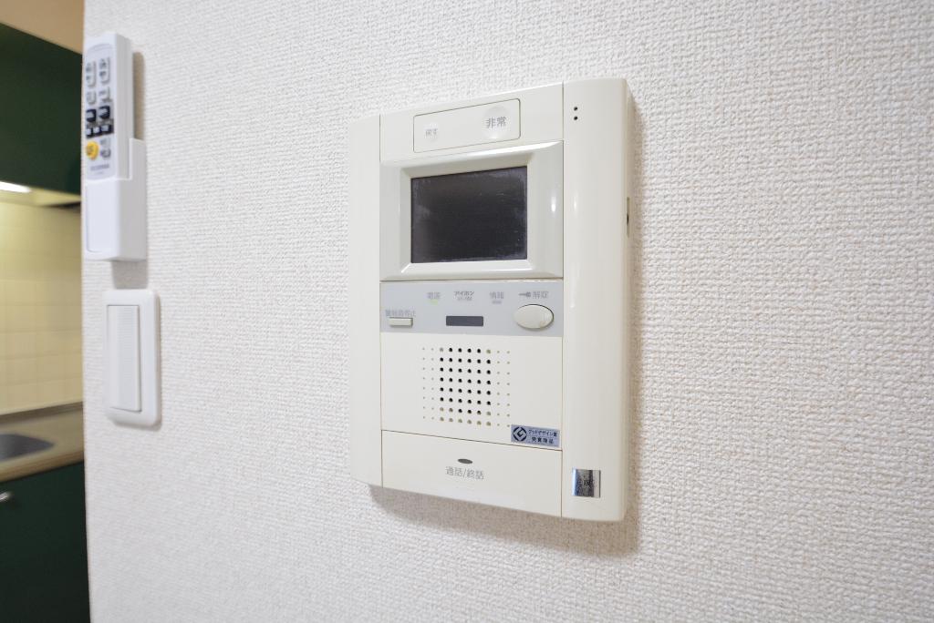 セキュリティ　カメラ付インターホン