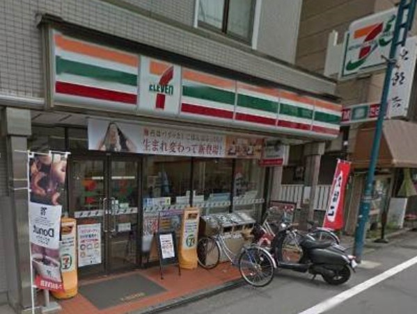コンビニ　セブンイレブン 世田谷中央病院前店（コンビニ）まで525m