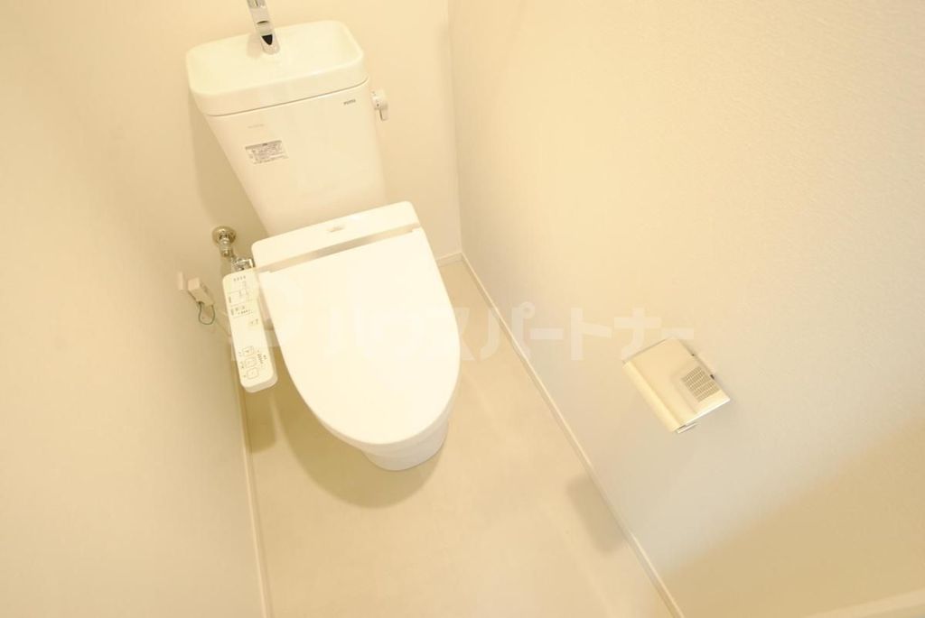 東京メトロ半蔵門線 押上駅 徒歩10分 7階建 築9年のトイレ写真