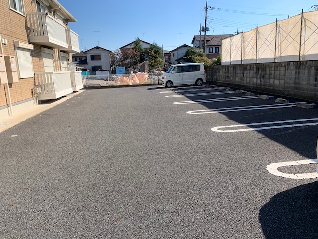 駐車場　敷地内駐車スペース