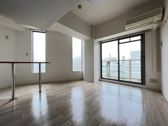 金屋町グランデの居間写真