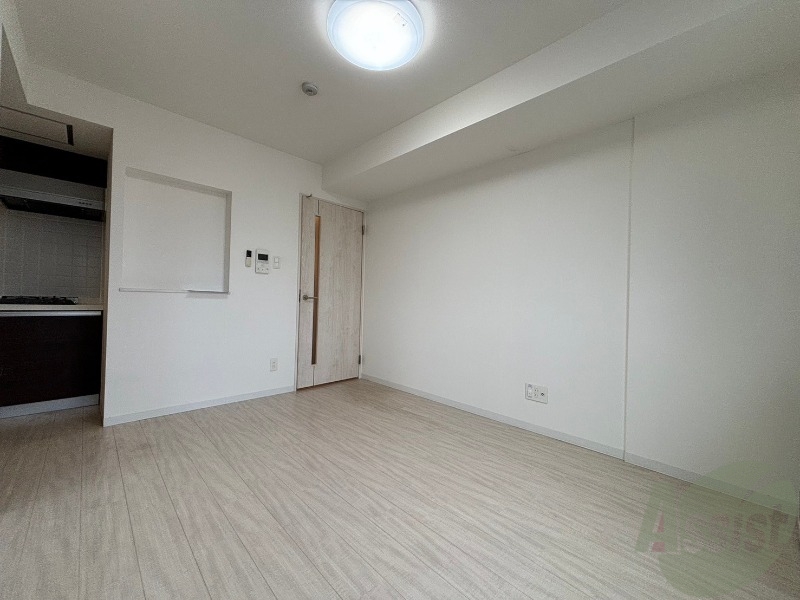 居室・リビング　広くてキレイなお部屋が広がっていて、充実した生活が送れそう。