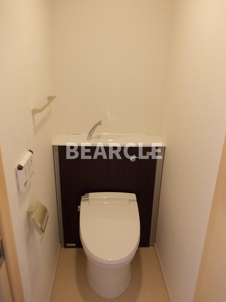 トイレ　清潔感のあるトイレです