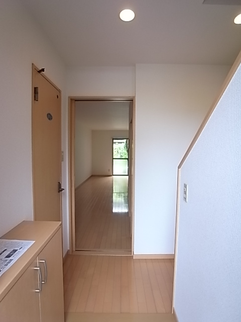 玄関　C棟