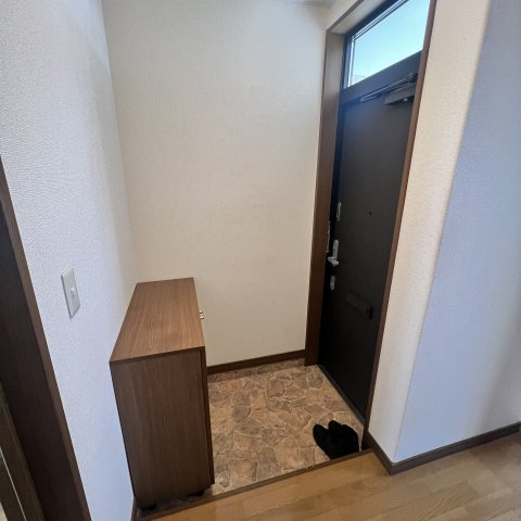ピュアWESTの玄関写真