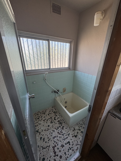 水尾1丁目戸建て平屋の風呂写真