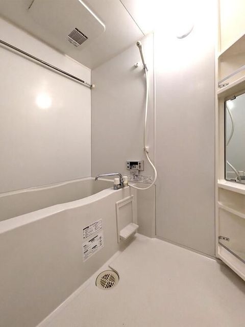 プレジュールの風呂写真