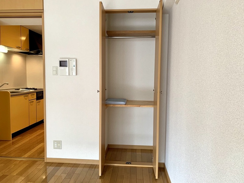 収納　別号室類似