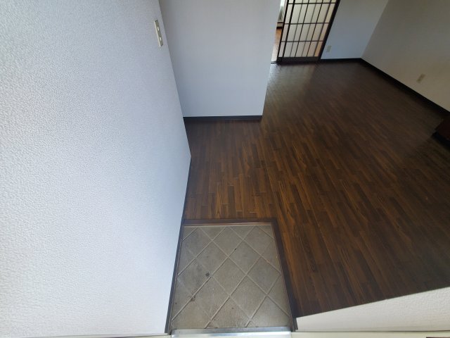玄関　シンプルで使いやすい玄関です