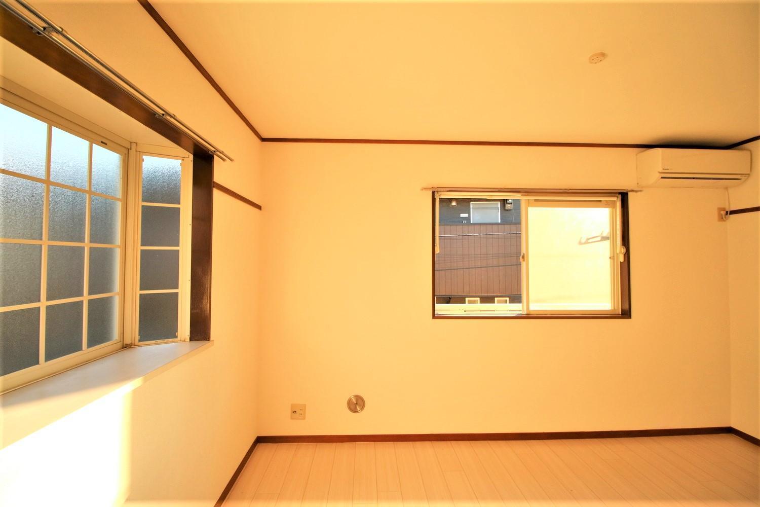 HOMYSの居間写真