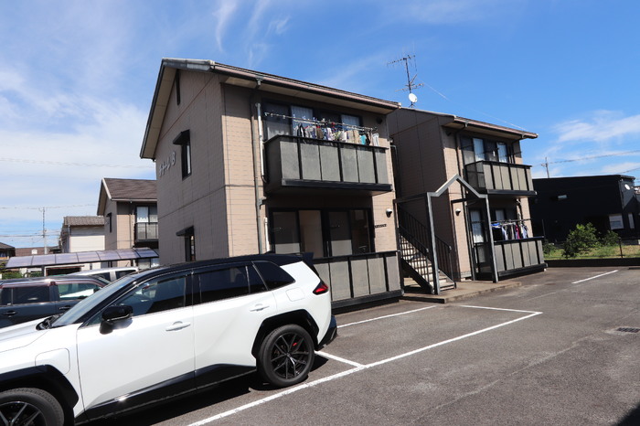 建物外観　外観は落ち着いています