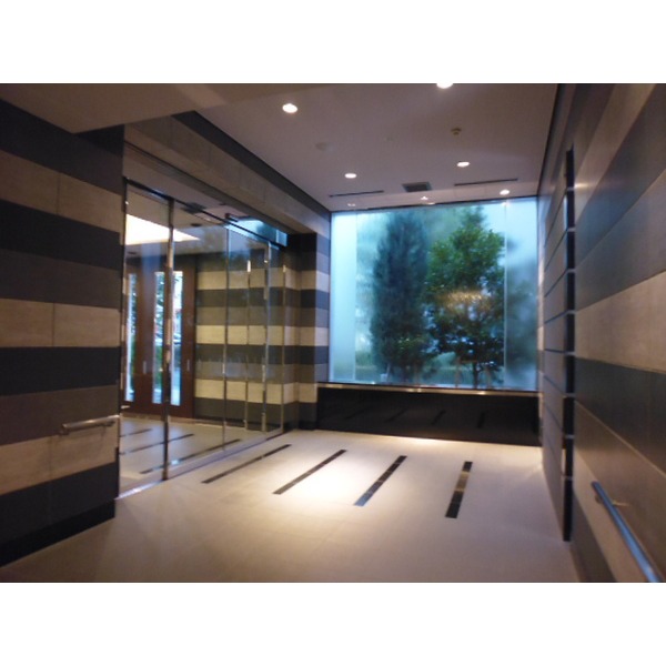 Dクラディア新横浜PLUTINUM SOLIDの外観写真