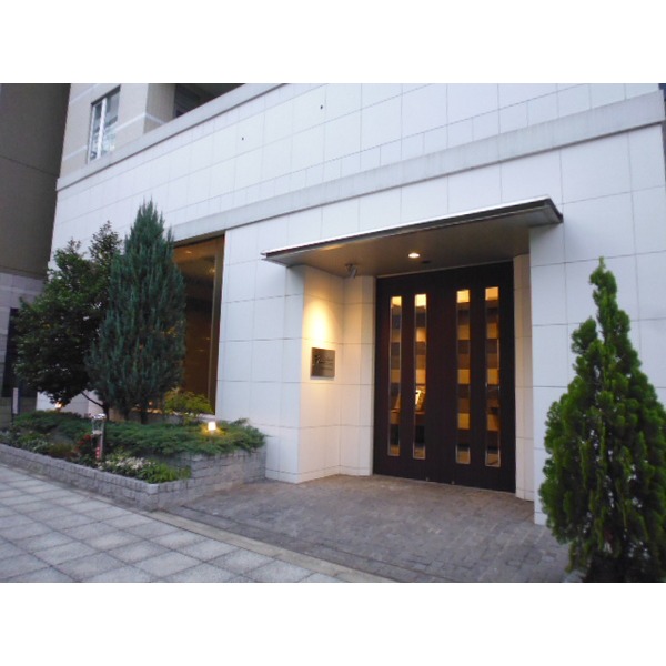 Dクラディア新横浜PLUTINUM SOLIDの外観写真