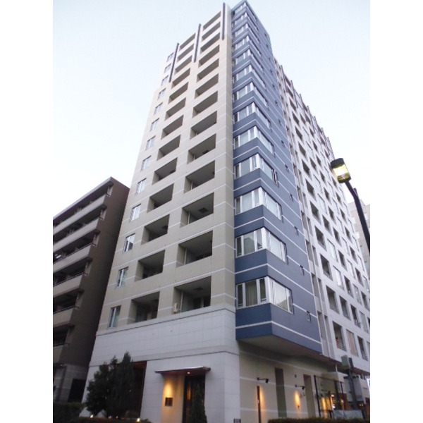 Dクラディア新横浜PLUTINUM SOLID