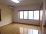 居室・リビング　南向きの明るいお部屋です♪