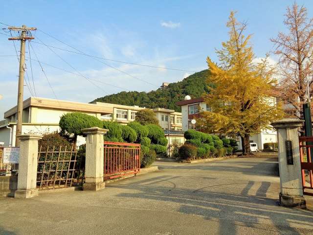 小学校　大町小学校（小学校）まで940m