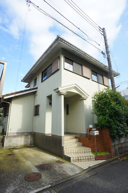 神奈川県藤沢市白旗１（一戸建）の賃貸物件の外観