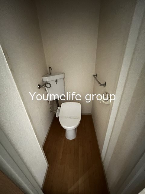 トイレ　同タイプ参考写真