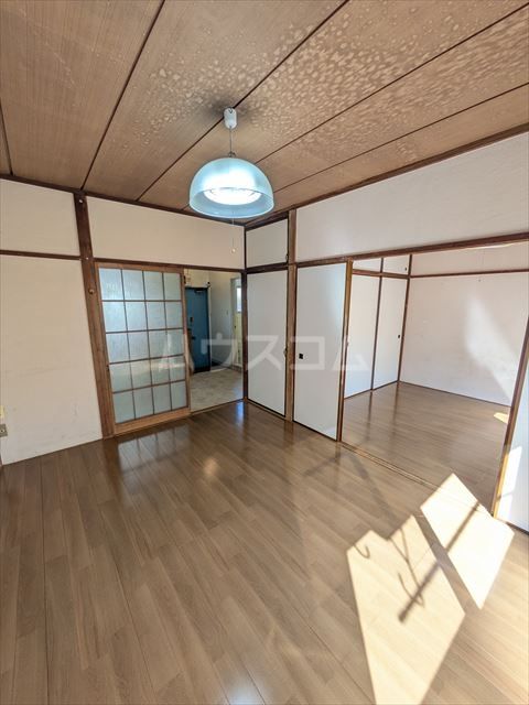 【さいたま市浦和区東岸町のマンションの居室・リビング】