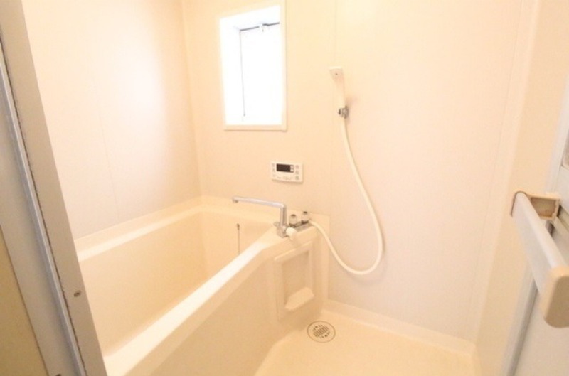 バス・シャワールーム　図面と現状に相違がある場合には現状を優先