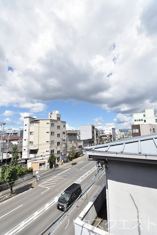 【京都市伏見区深草下川原町のマンションの眺望】