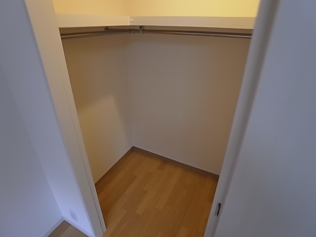 収納　ウォークインクローゼット