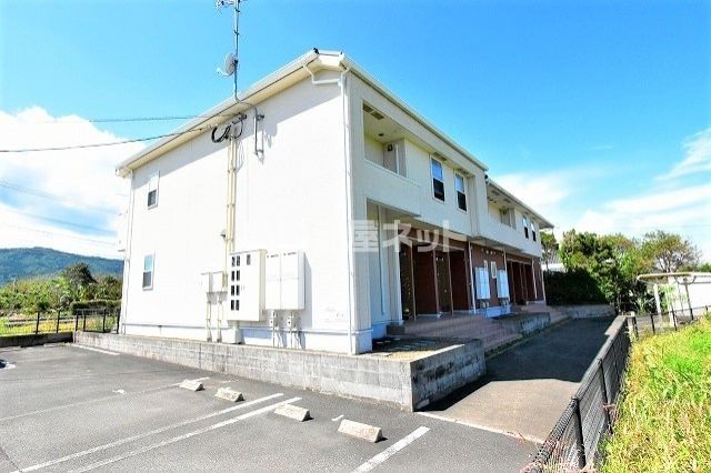 ベルファミーユの建物外観