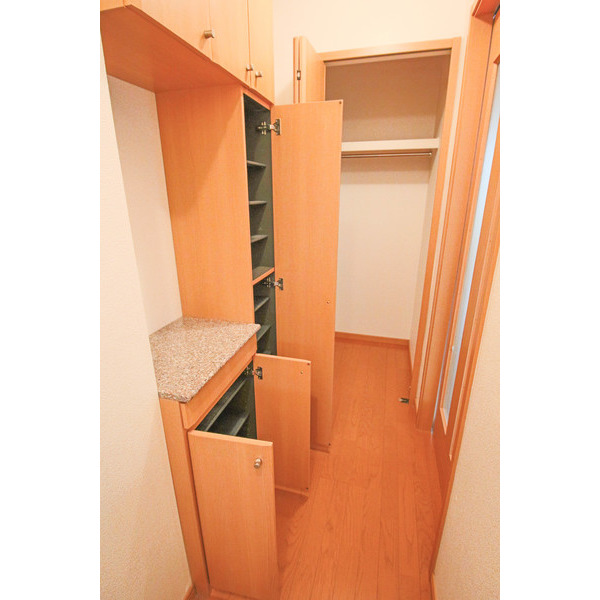 玄関　同じ間取りの画像です