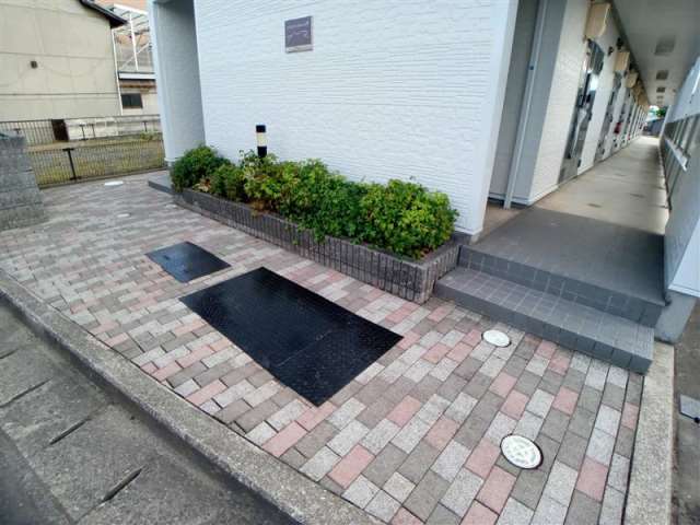 エントランス　エントランス