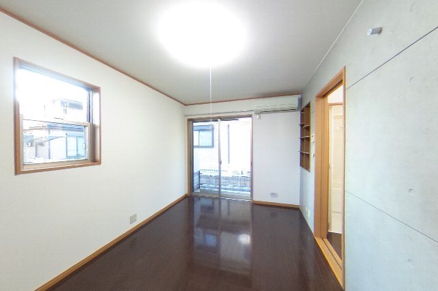 居室・リビング　同仕様