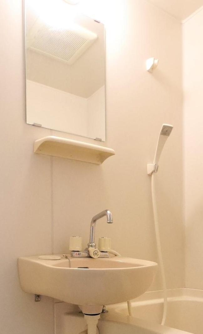 洗面設備　※同仕様写真