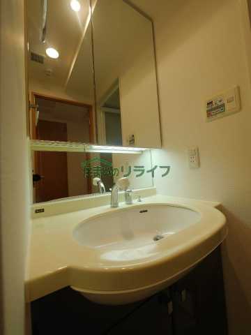 洗面設備　レジディア文京音羽